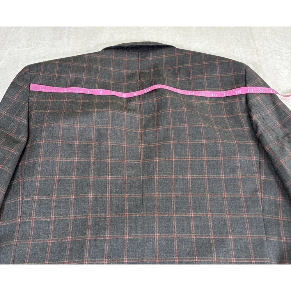 Statement Italy Super 150's Men's 2 PC Striped Pattern Gray Suit Size 42L x 36L